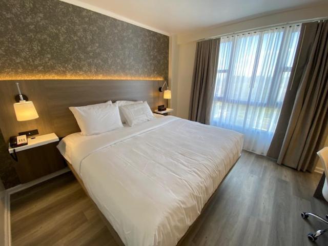Garden Inn & Suites - Jfk New York Kültér fotó